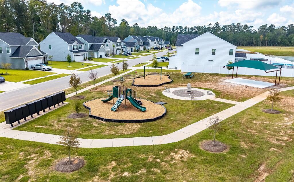 Outdoor Spaces to Enjoy at Parker’s Preserve