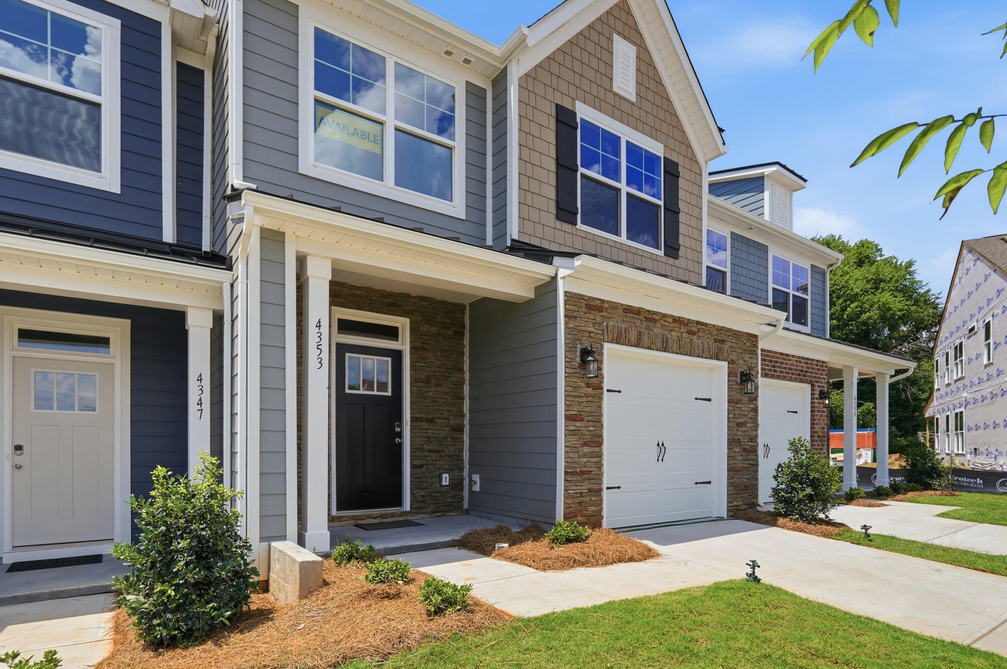 8006 Ashland J | Harrisburg Towns | Front Load | Court Harrisburg, NC 212