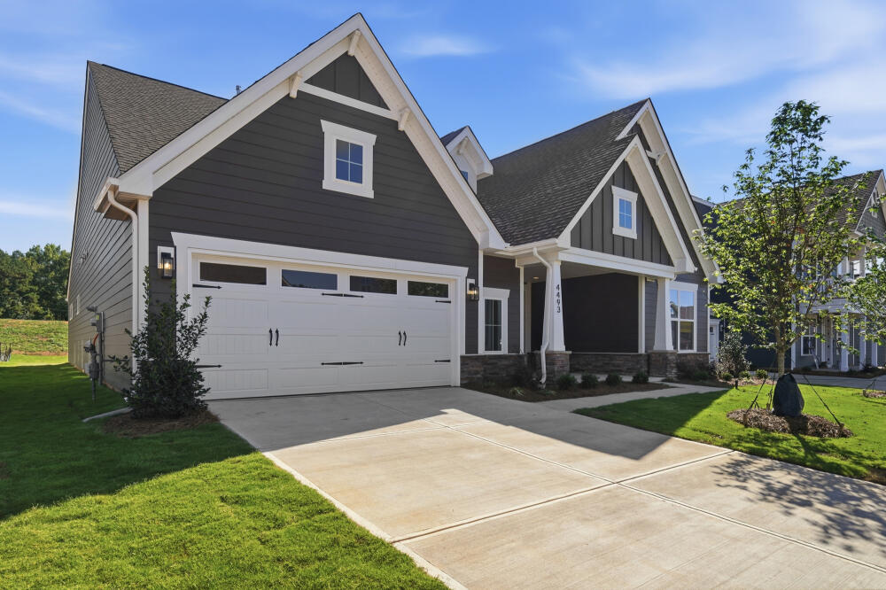 7634 Edgefield C | Carrington | Front Load Slab | 108