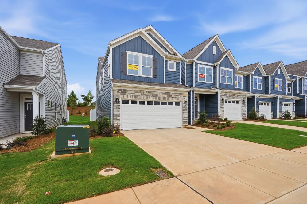 8069 Elijah F | Norman Creek Townhomes | Front Load Slab | Troutman, NC 006
