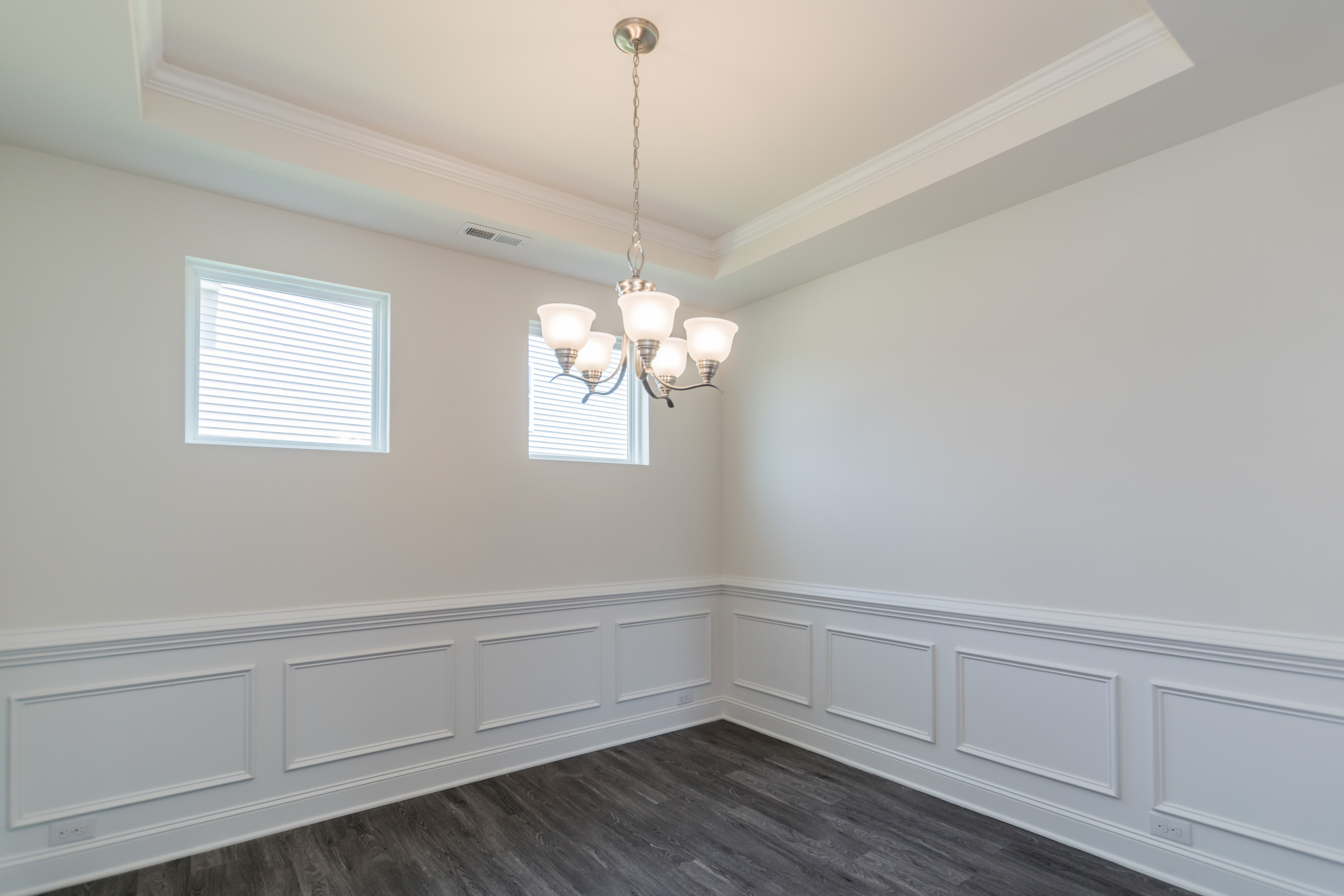 005_Dining Room_4.jpg