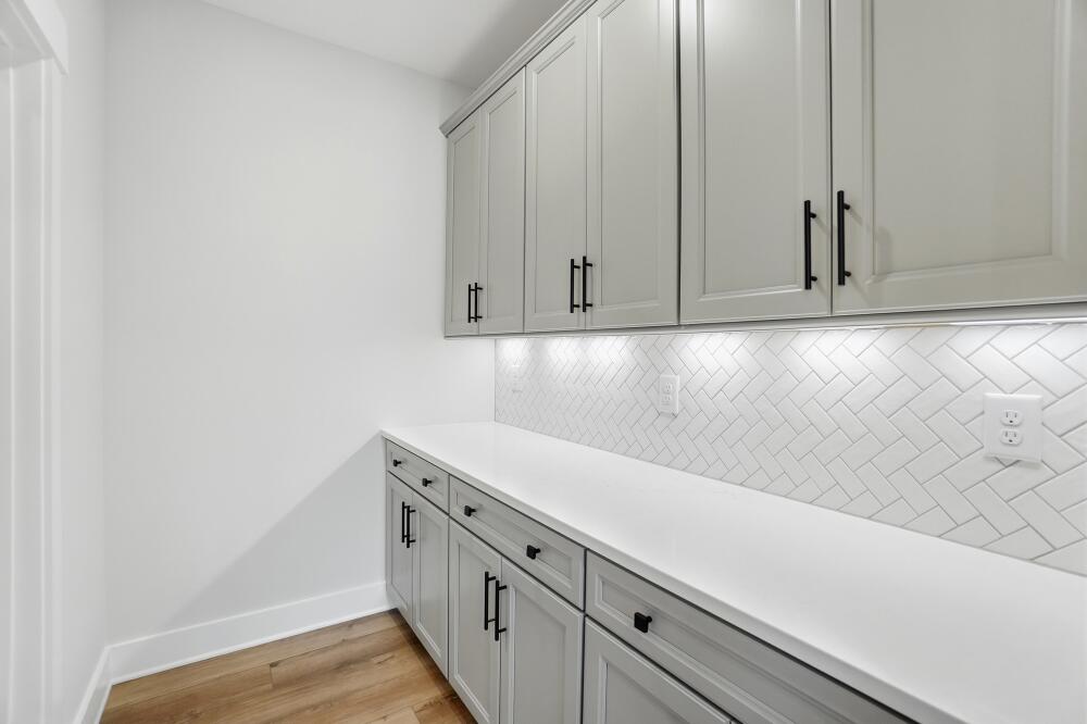 Butler's pantry