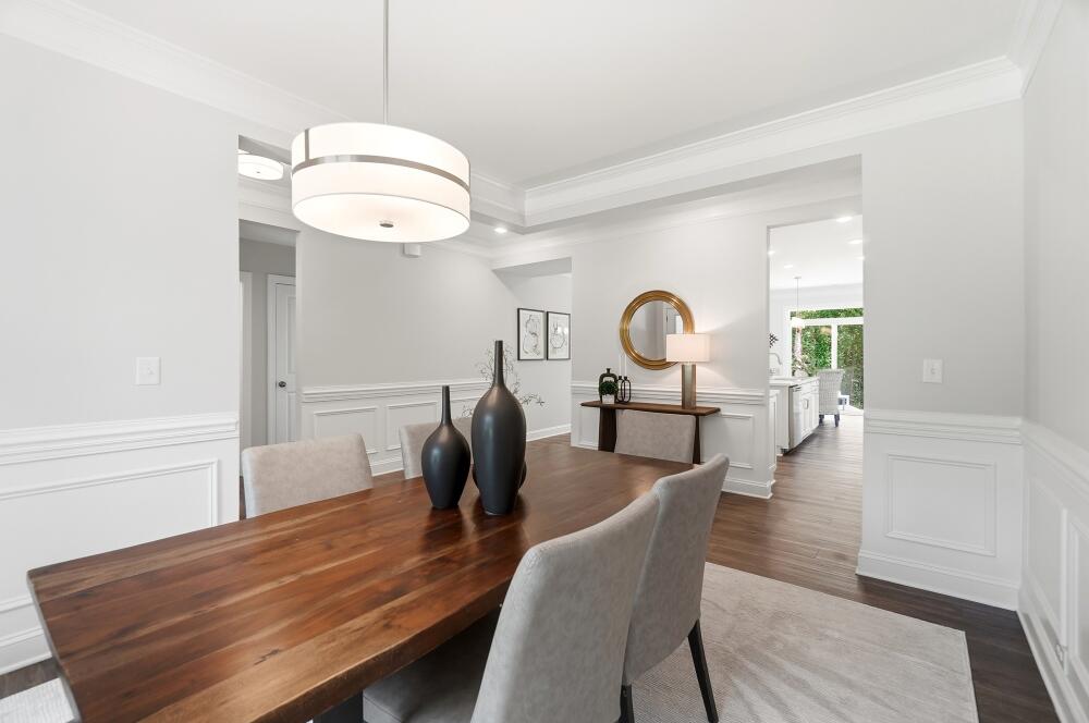 Contemporary Dining Space
