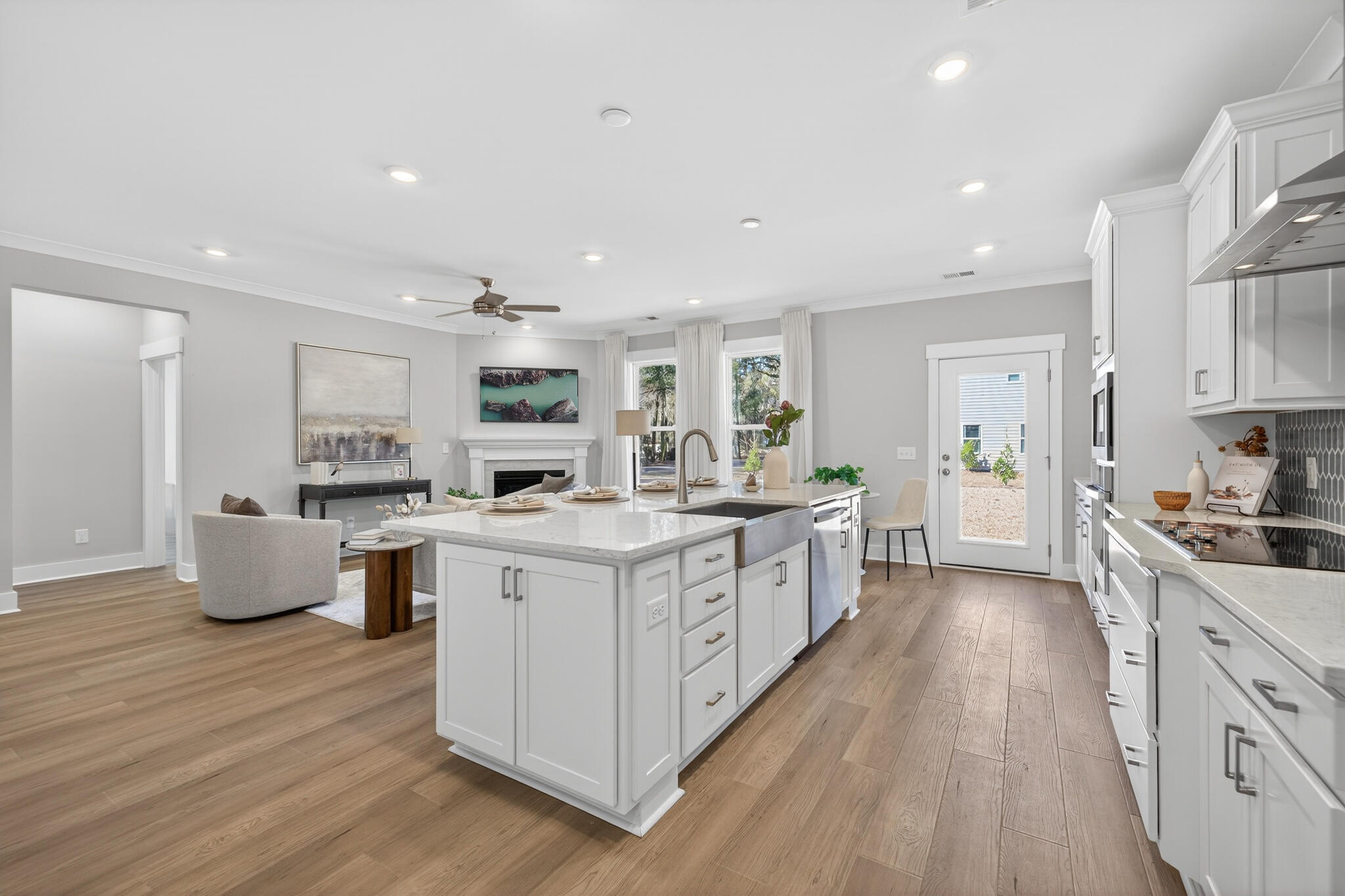Modern Gourmet Kitchen