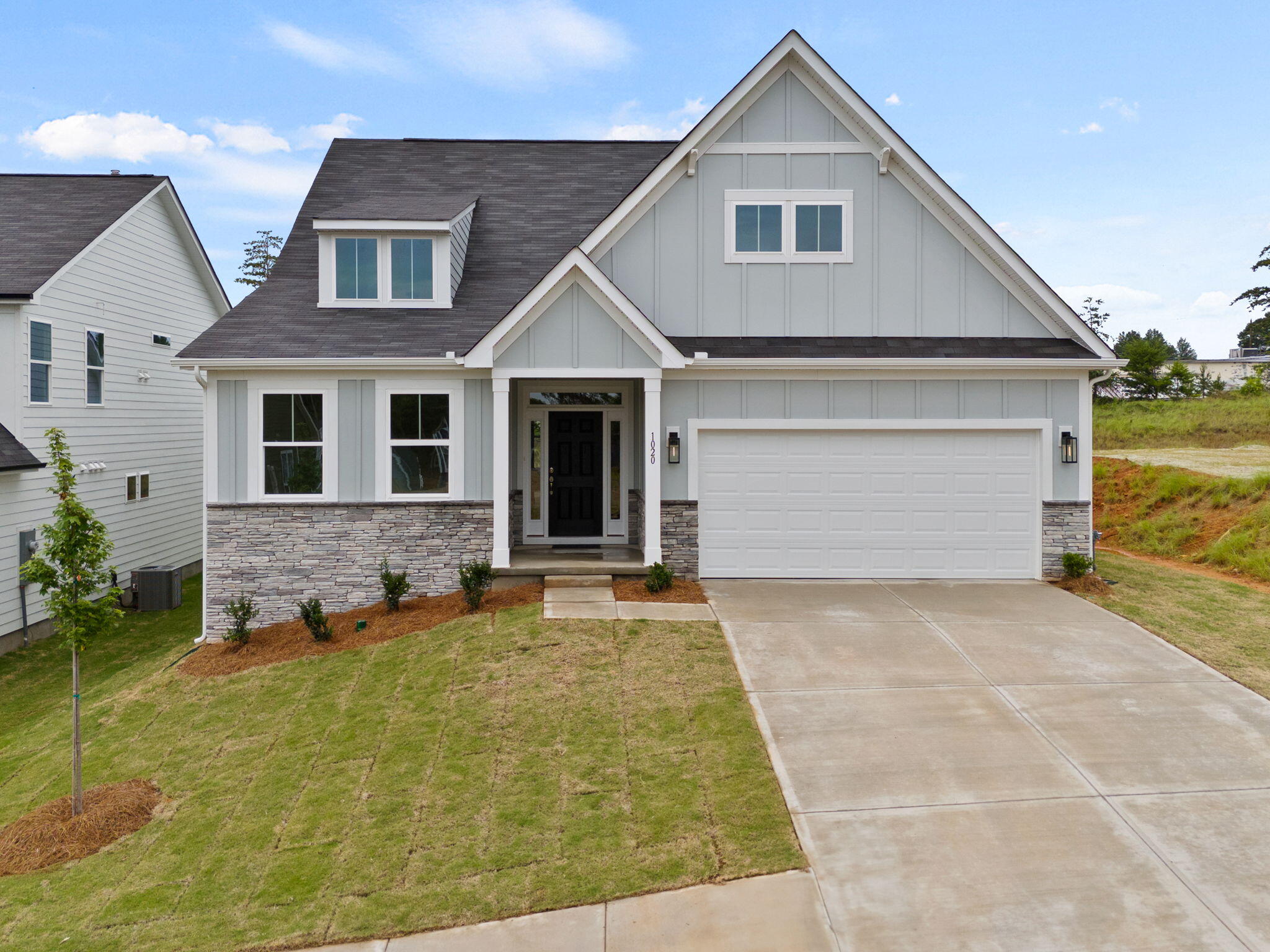 7144 Avery L | Claiborne | Front Load | Landrum, SC 87