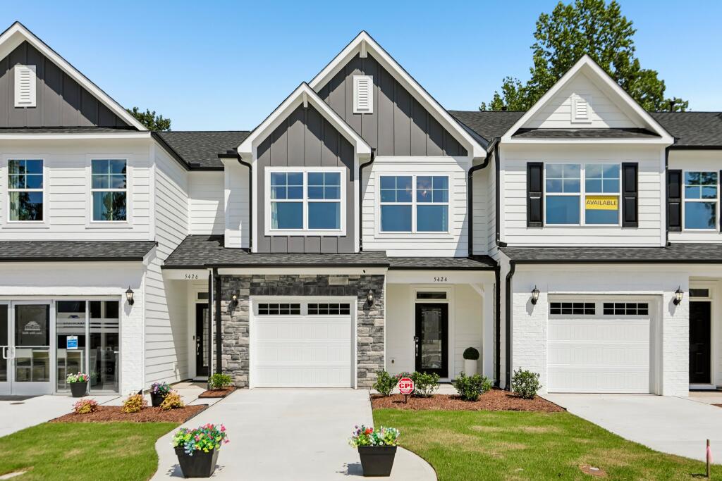 8006 Ashland F | Model Home at Running Brook Townes | Front Load Slab 070