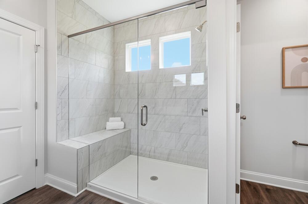 Well-Appointed Bathroom Space