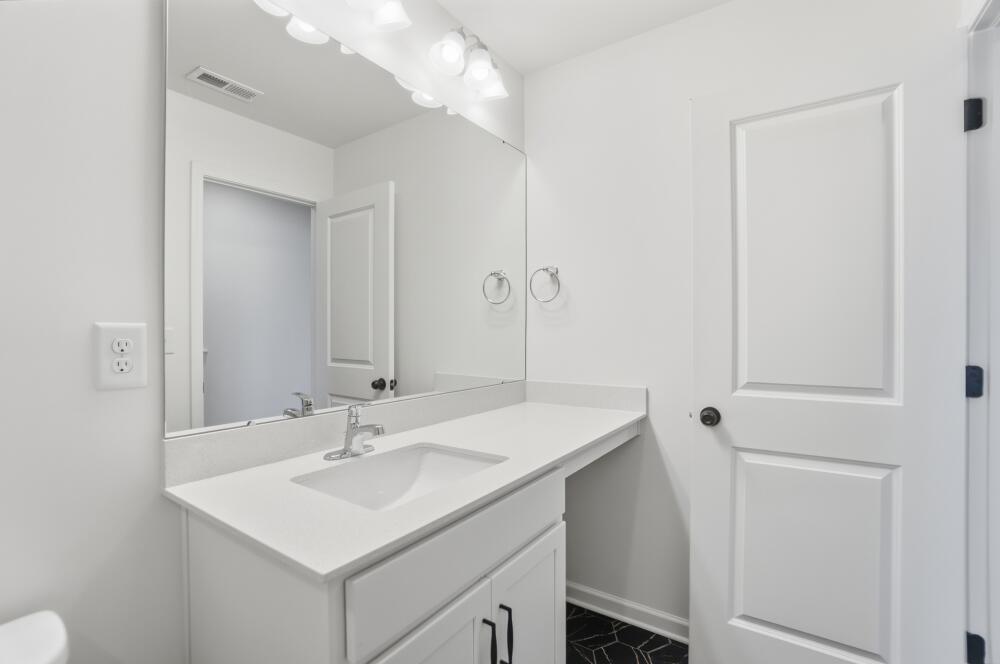 Bathroom vanity