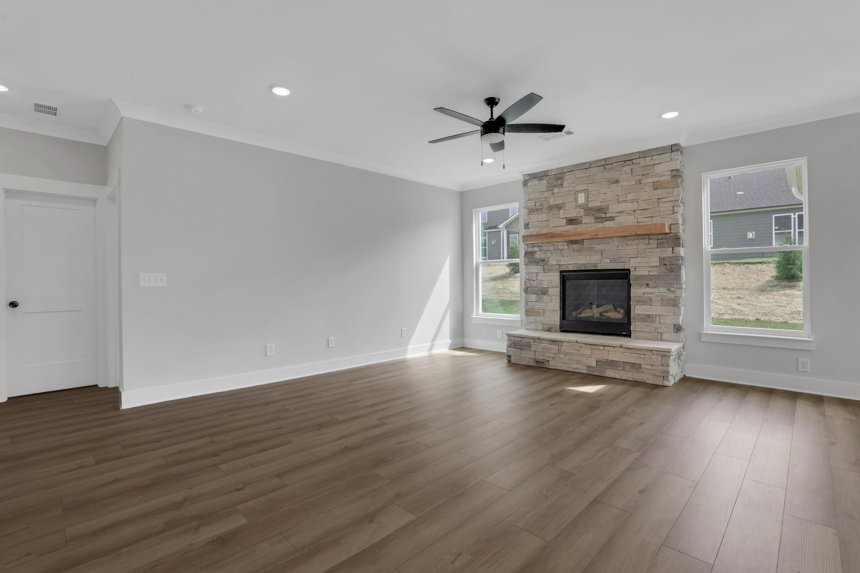 Free-Flowing Living Interior