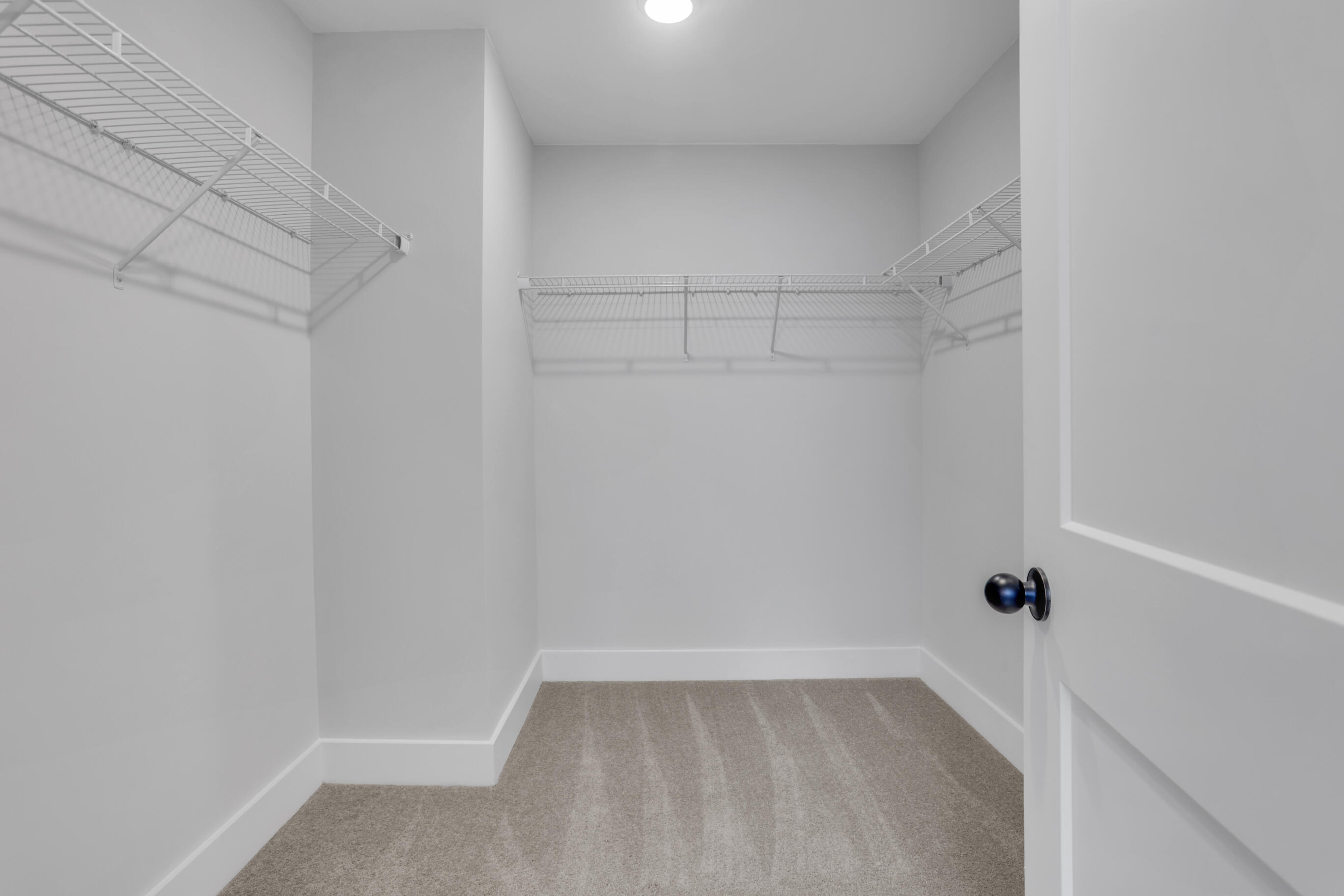 Walk-in closet