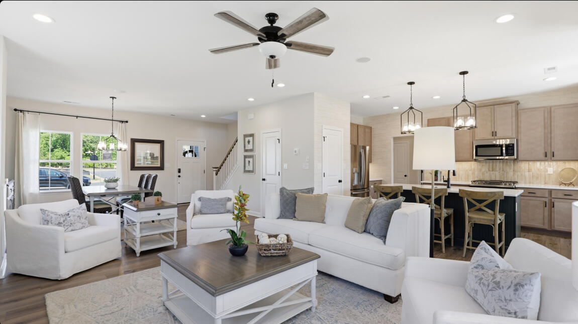 Open Living and Entertainment Space