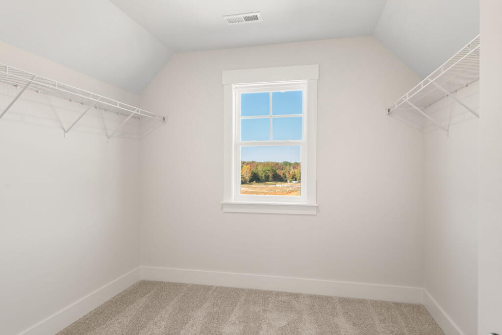 Walk-in closet