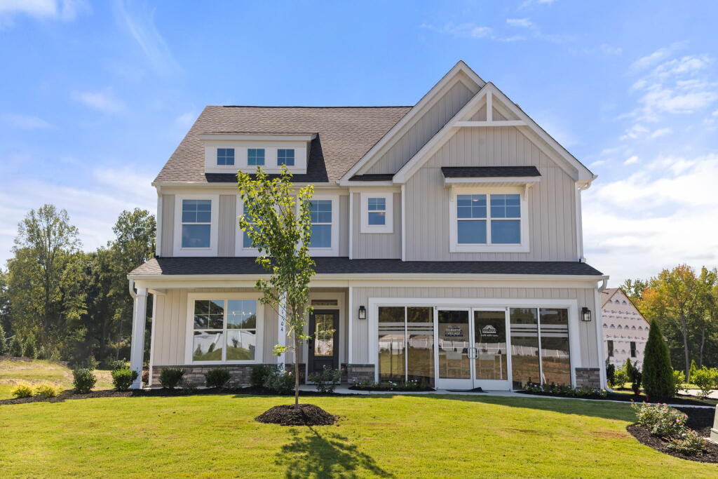 7203 Davidson V | Model Home at Kilburne Village | Front Load Slab | 082