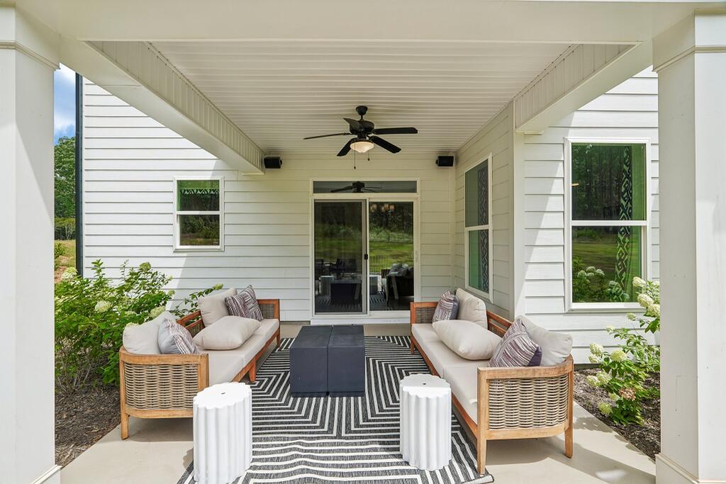 Charming Backyard Setting