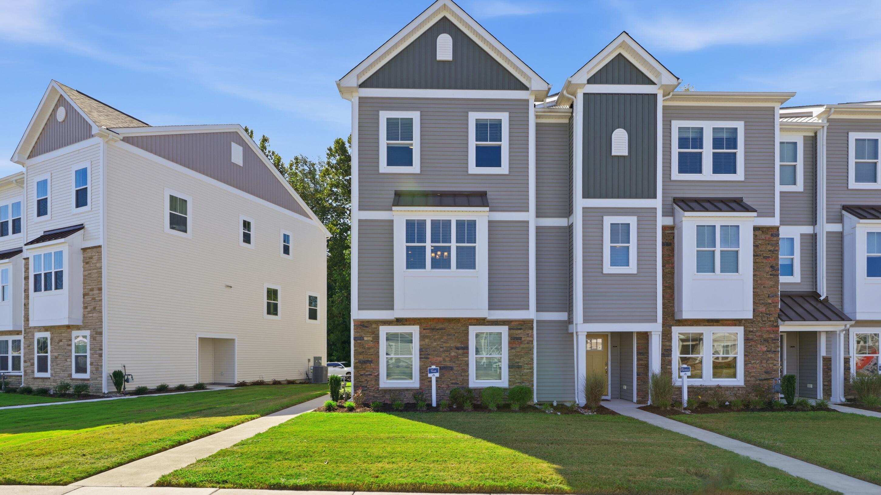 Tivoli | Array at Bennett's Creek Quarter | Suffolk, VA | Rear Load Slab | 126