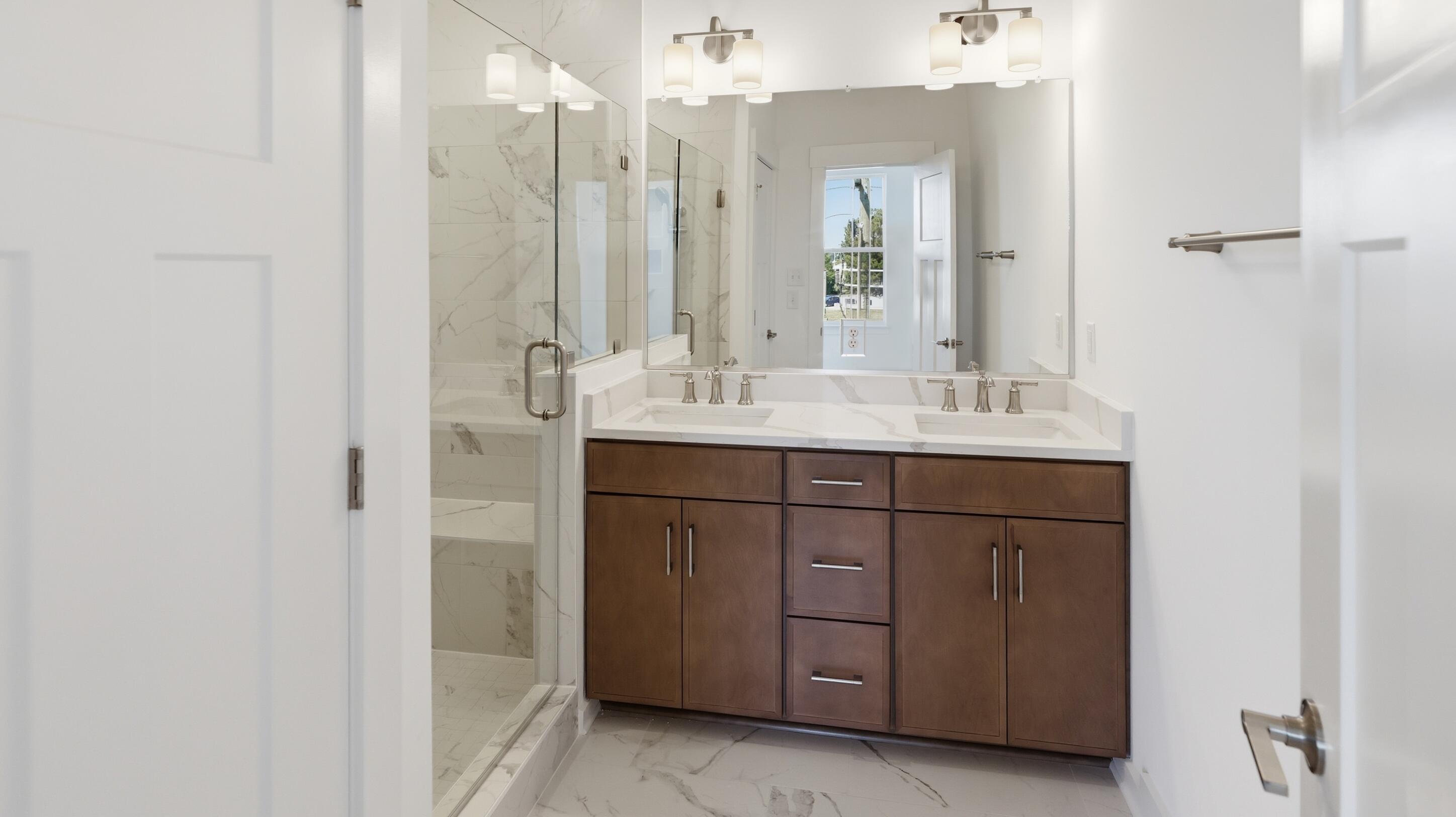 Bathroom vanity