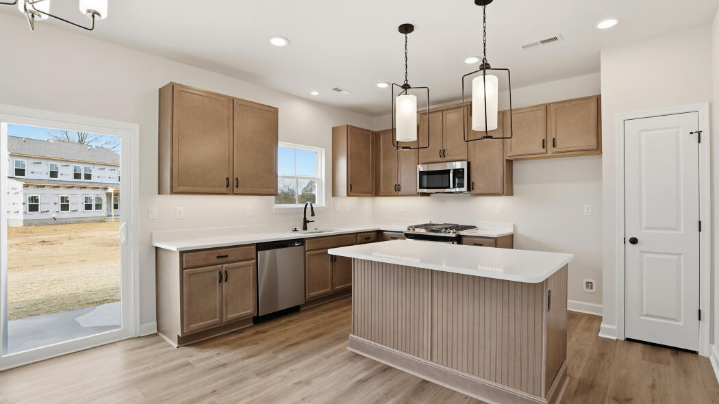 Mondovi II | Regal | The Vistas at Bennett's Creek Quarter | Full Front Porch