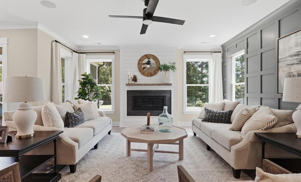 Relaxed Living and Lounge Space