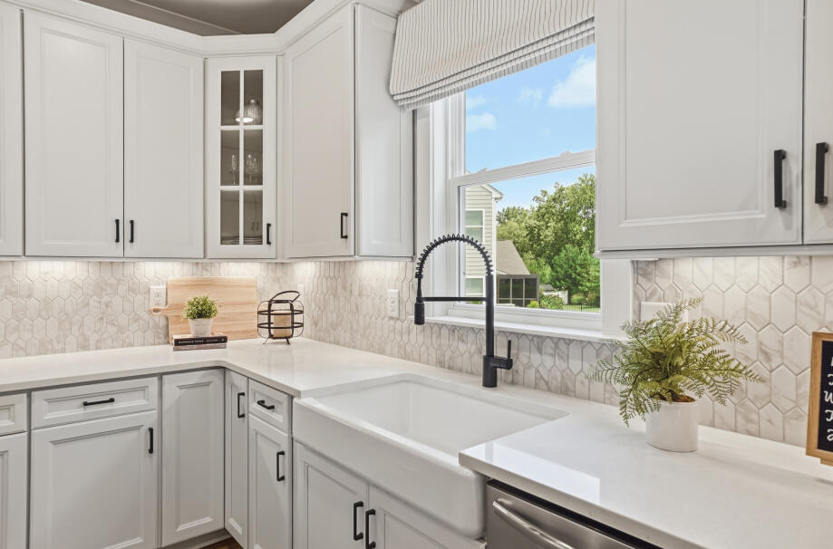 Bright and Airy Kitchen