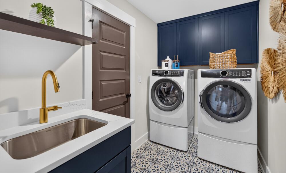 Efficient Laundry Room
