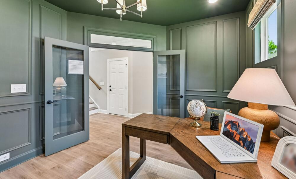 Spacious Office Area