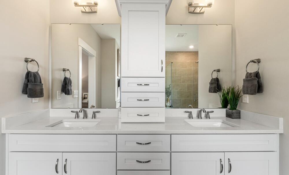 Bathroom vanity