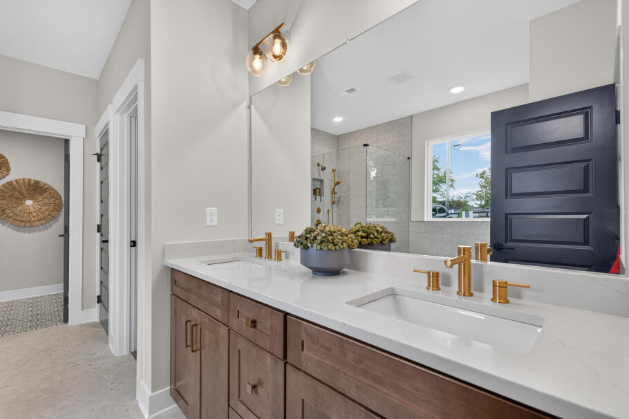 Primary Bathroom Vanity
