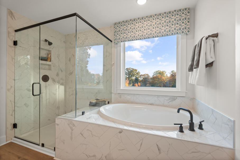 Elegant Bathroom Retreat