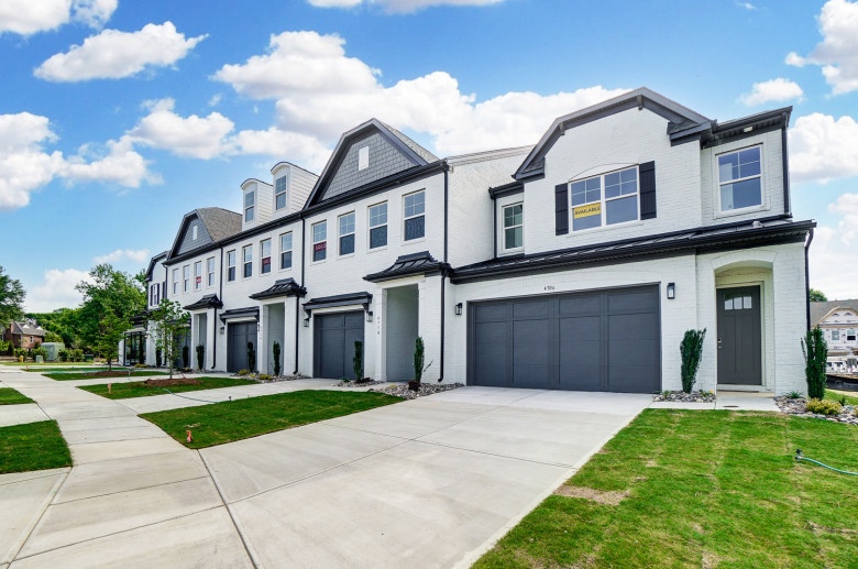 Blanchard at Carmel Townhomes Luxury Townhomes in Charlotte, NC