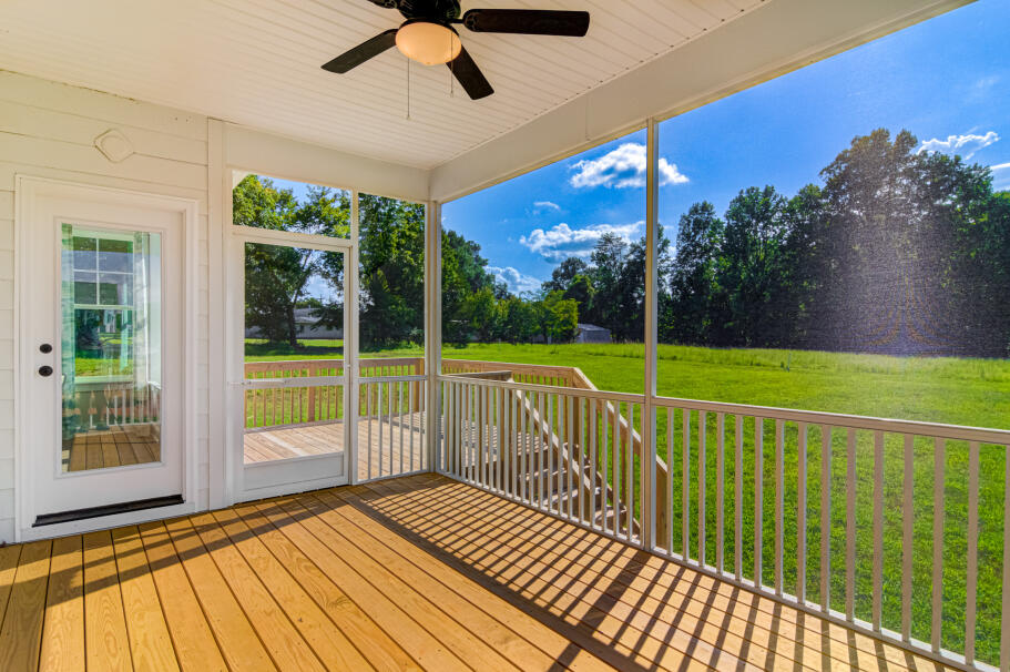 Cozy Backyard Porches