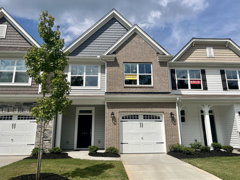 Attenborough Townhomes Piedmont, SC Luxury Townhomes Eastwood Homes