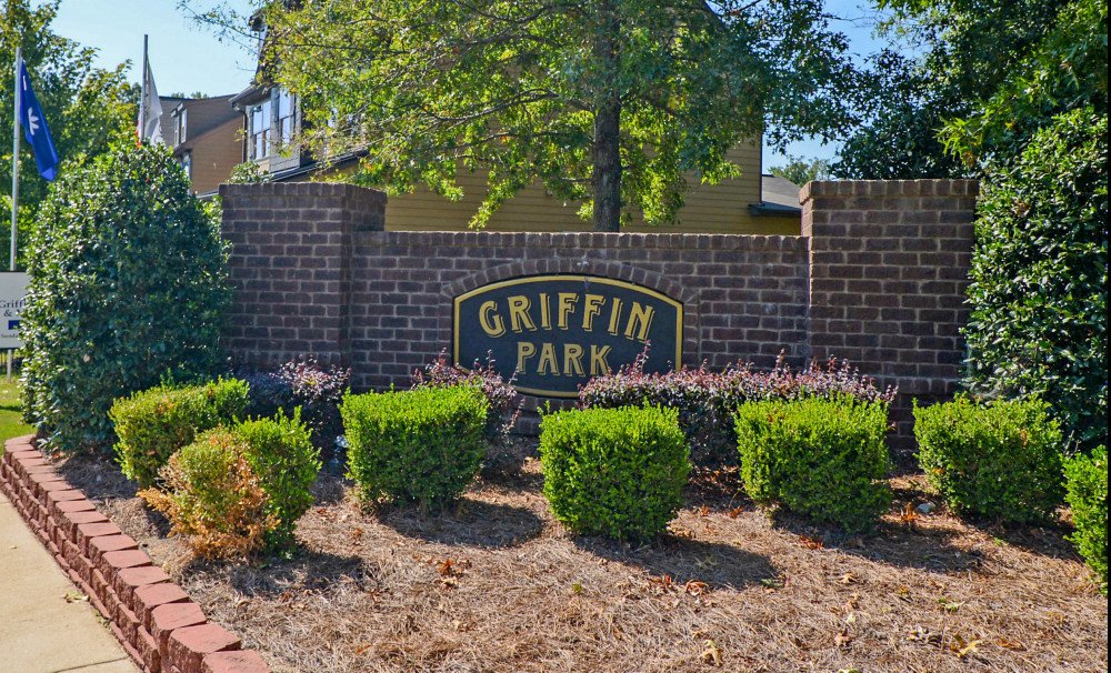 simpsonville sc homes for sale with pool