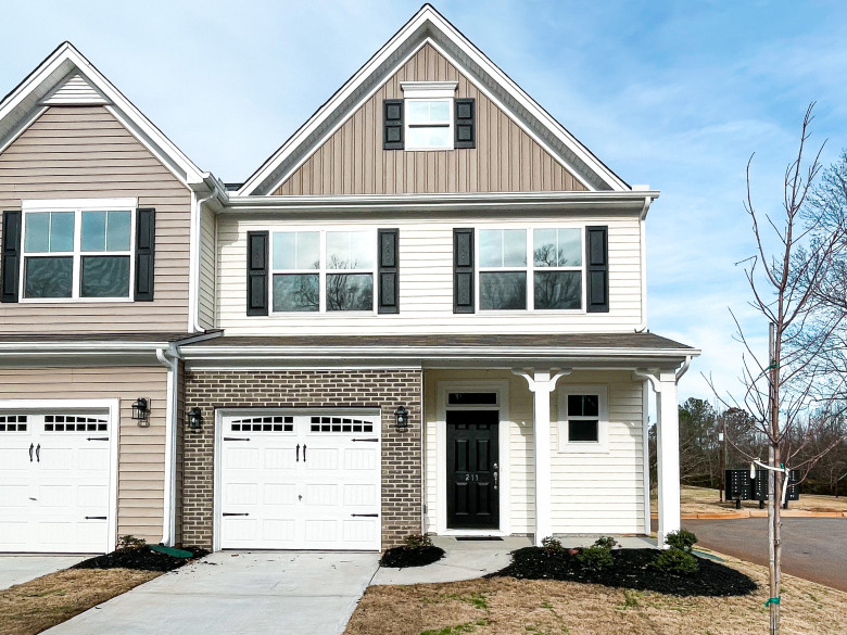 Attenborough Townhomes Piedmont, SC Luxury Townhomes Eastwood Homes