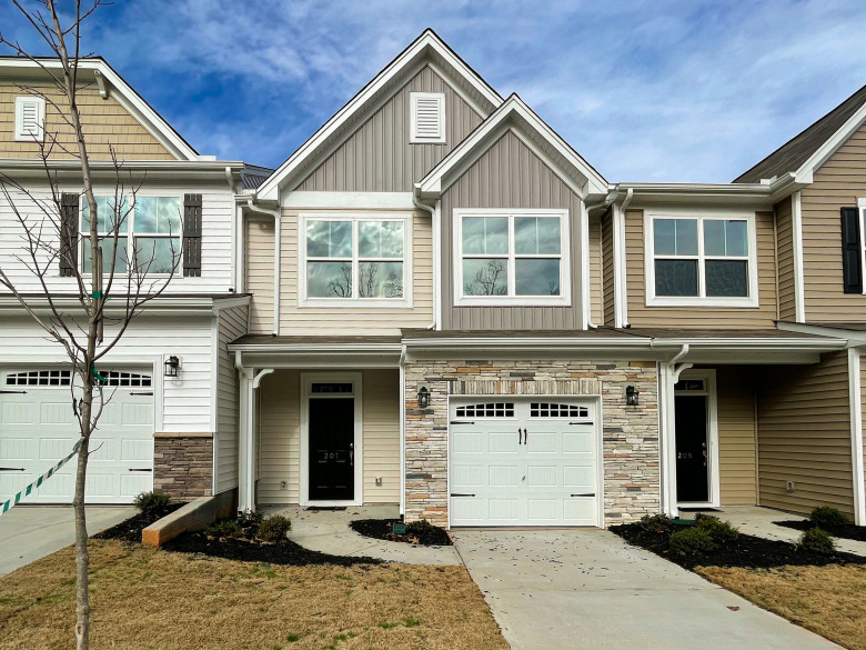Attenborough Townhomes Piedmont, SC Luxury Townhomes Eastwood Homes