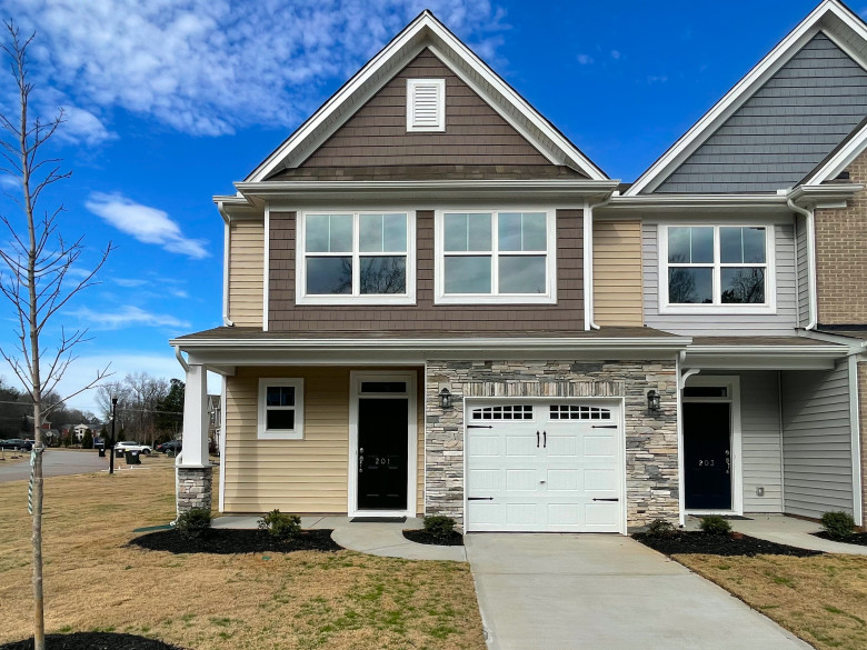 Attenborough Townhomes Piedmont, SC Luxury Townhomes Eastwood Homes
