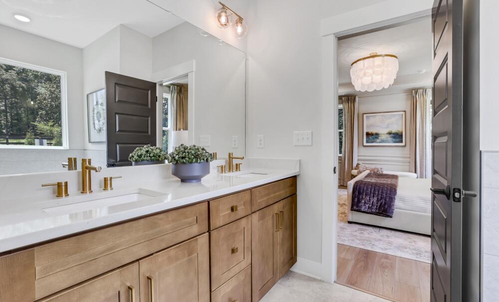 Bathroom vanity