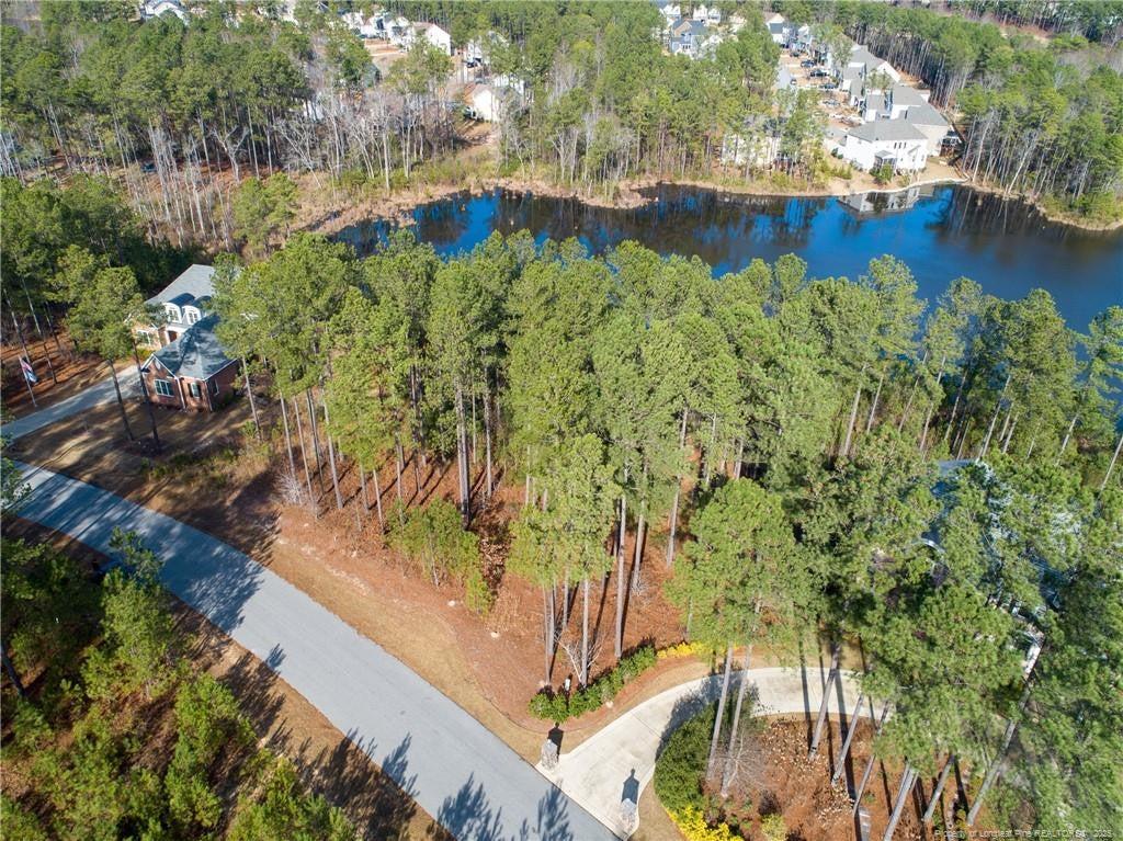 82 Broadlake (631) Lane, Spring Lake, NC