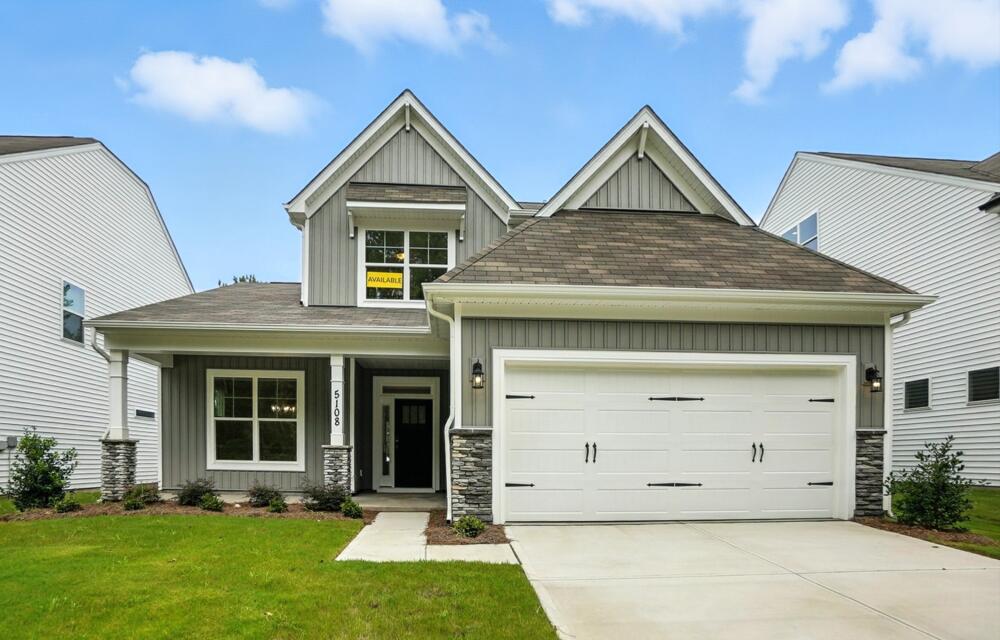 The Raleigh 094 front exterior at Hampton Woods