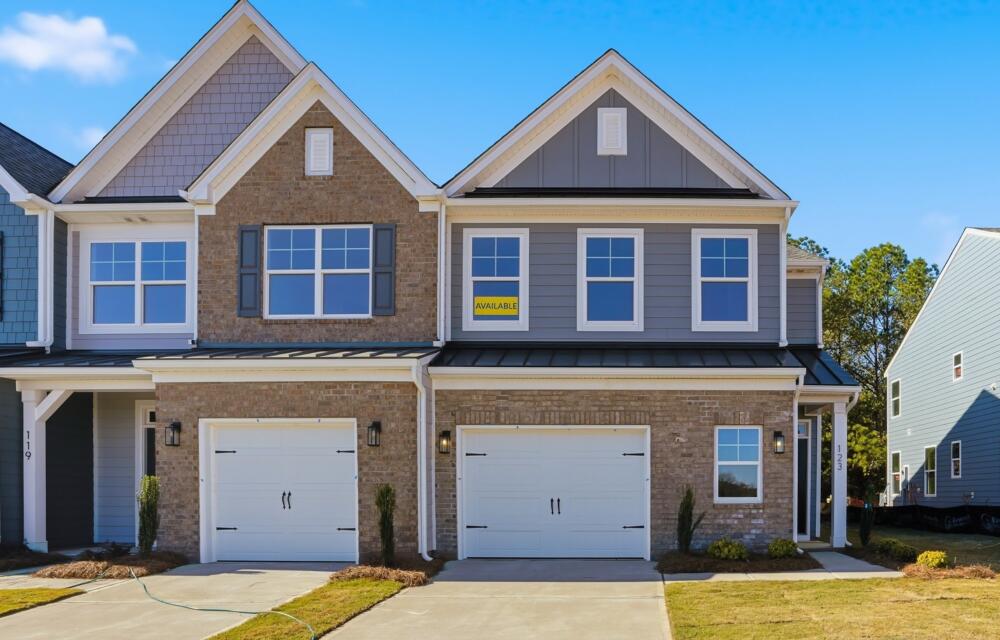The  Southampton  042 front exterior at the Blythe Mill Townhomes