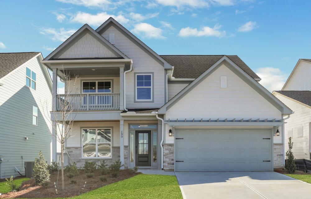 The Cypress 901 front exterior at the Twin Lakes
