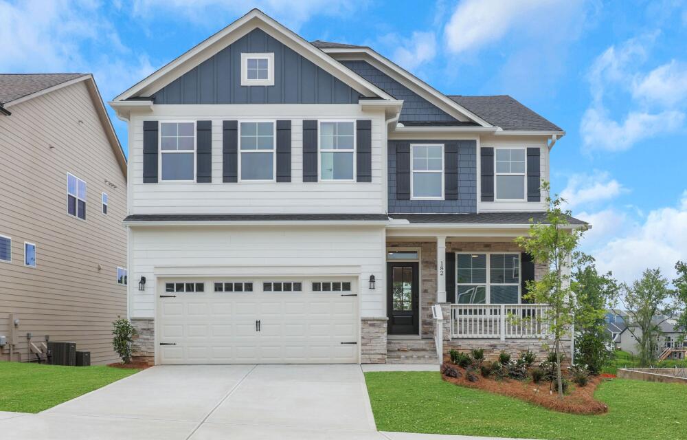 The Drexel 452 front exterior at the Twin Lakes